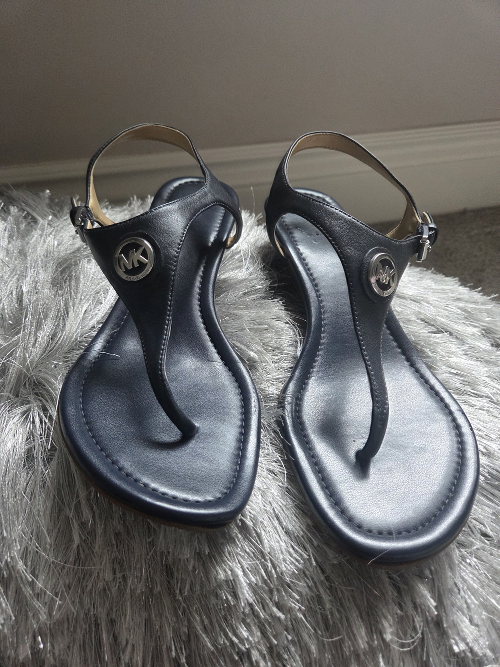 Michael Kors Navy Leather T-Strap Sandals